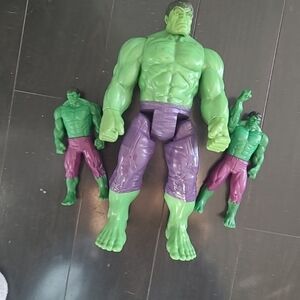 Hulk Smash Action Figure Trio - Green and Purple